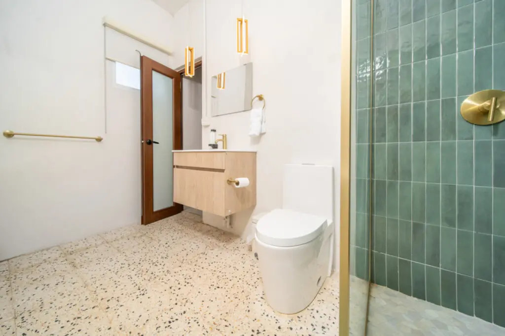 147236 378594 XYWdbGOjSLvooL4zUpxSTy wuTRkaWbH0o3DLfmej g 683322d24ed12.jpg